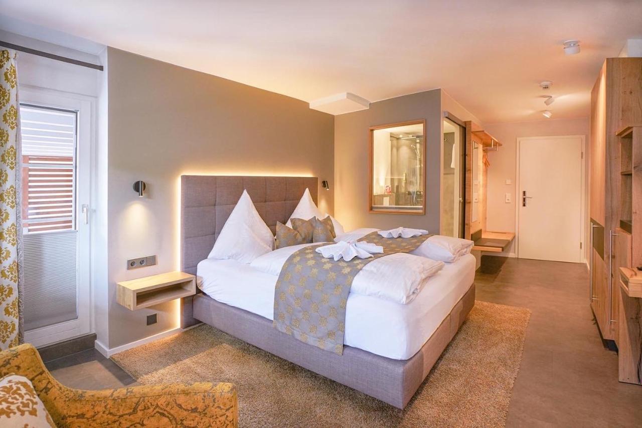 Hotel Restaurant Der Engel, Sasbachwalden Zewnętrze zdjęcie