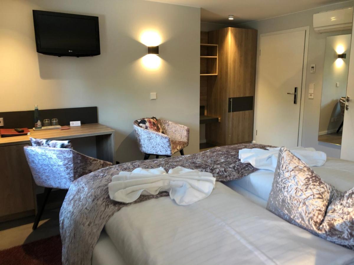 Hotel Restaurant Der Engel, Sasbachwalden Zewnętrze zdjęcie